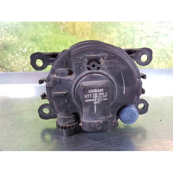 Faro Antiniebla Derecho Para Dacia Sandero