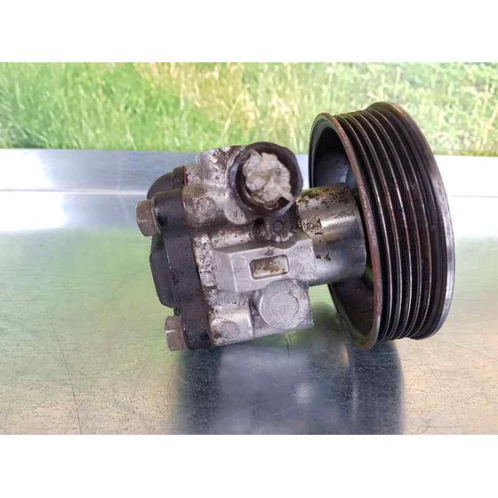 Bomba Direccion para Hyundai Accent