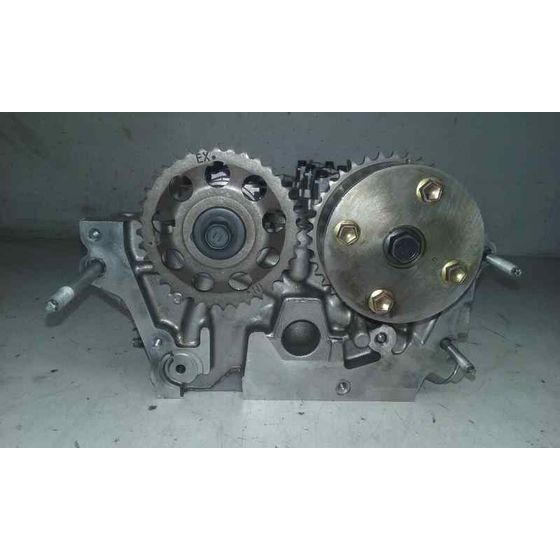 Culata para Toyota Avensis Berlina (T25)