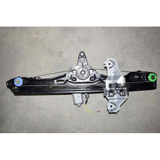 Elevalunas Delantero Derecho Para Nissan Pulsar