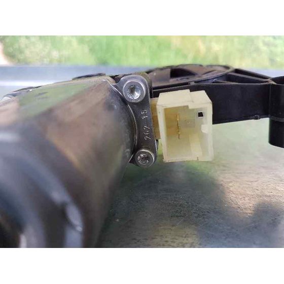 Motor Elevalunas Delantero Izquierdo Para Seat Leon St