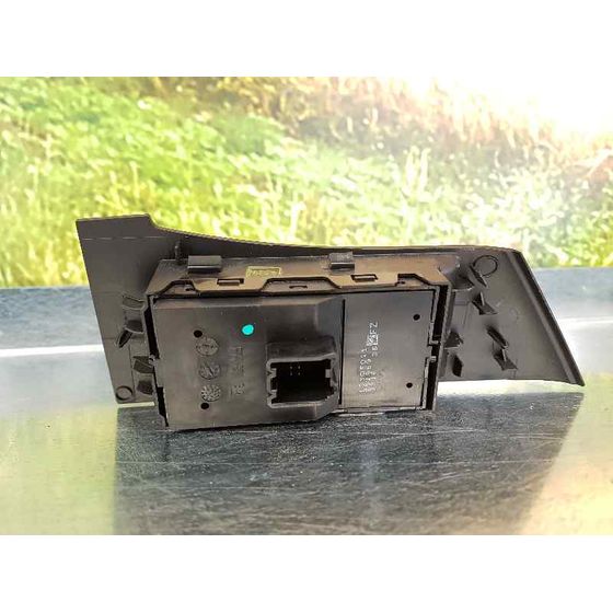 Mando Elevalunas Delantero Izquierdo Para Opel Astra J Lim.