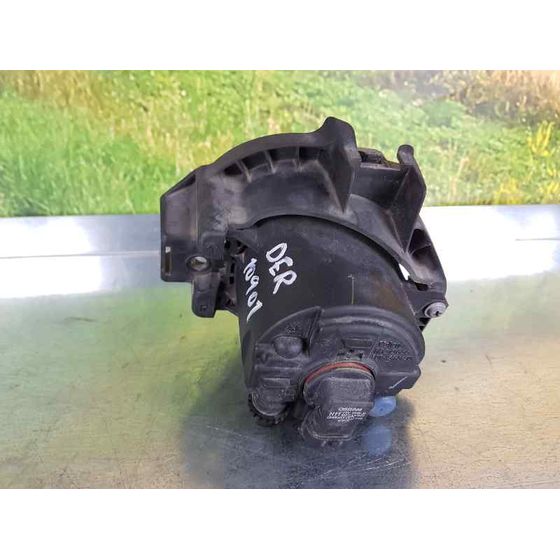 Faro Antiniebla Derecho Para Toyota Auris