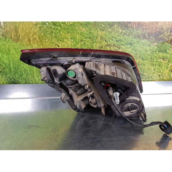 Piloto Trasero Derecho Para Peugeot 308