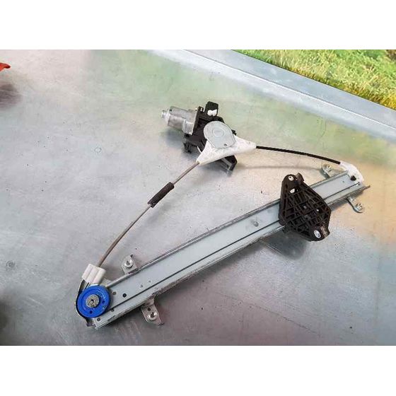 Elevalunas Delantero Derecho Para Subaru Legacy Kombi/Outback B14