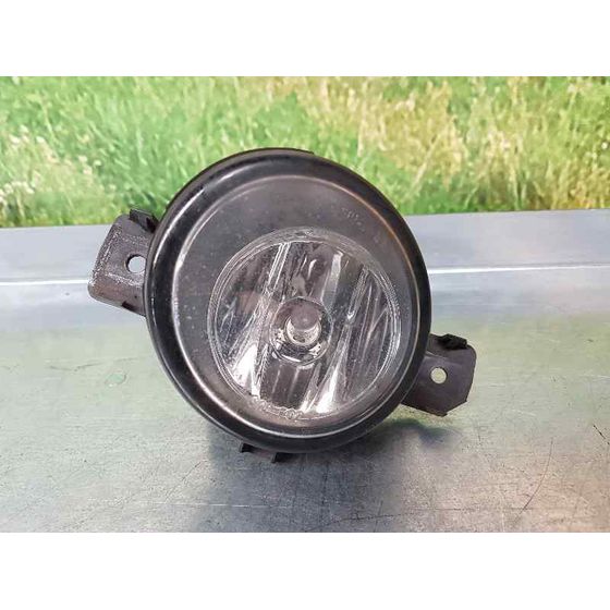 Faro Antiniebla Izquierdo Para Nissan Primera Berlina