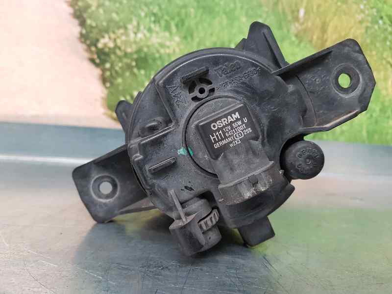 Faro Antiniebla Derecho Para Nissan Primera Berlina