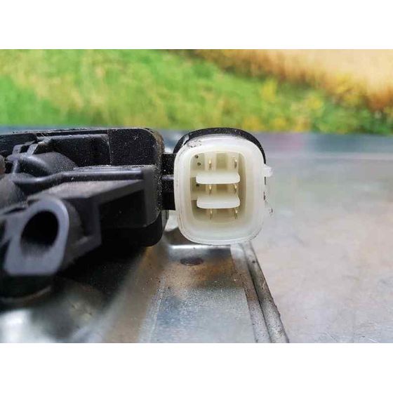 Elevalunas Delantero Derecho Para Mitsubishi Montero