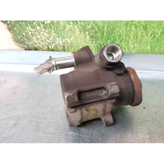 Bomba Direccion Para Volkswagen Polo Berlina