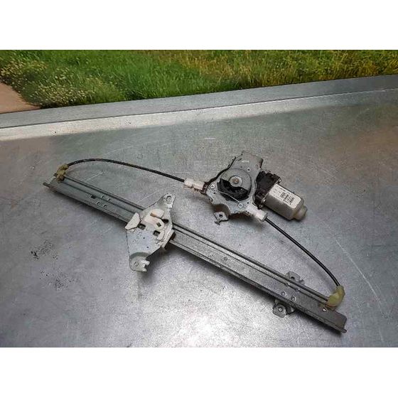 Elevalunas Trasero Izquierdo Para Nissan Pathfinder