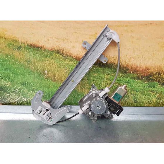 Elevalunas Trasero Derecho para Nissan X-Trail (T30)