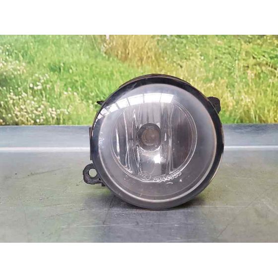 Faro Antiniebla Derecho Para Ford Fiesta