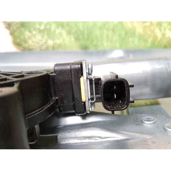 Elevalunas Delantero Derecho Para Dacia Sandero