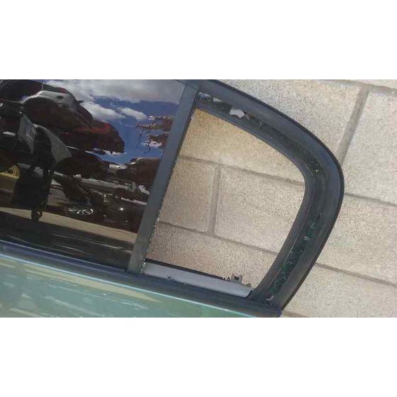 Puerta Trasera Izquierda Para Renault Megane Ii Classic Berlina