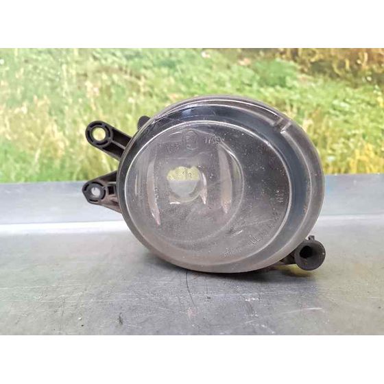 Faro Antiniebla Derecho Para Audi A4 Berlina