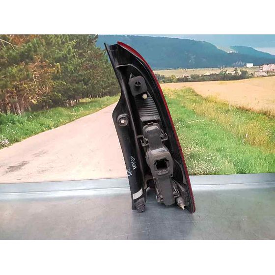 Piloto Trasero Izquierdo Para Renault Espace Iv