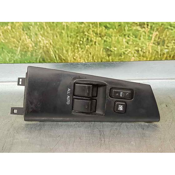Mando Elevalunas Delantero Izquierdo Para Toyota Corolla