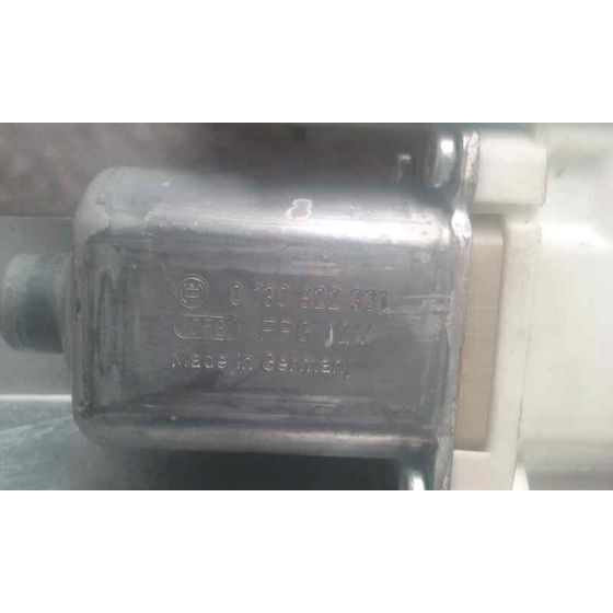 Motor Elevalunas Trasero Derecho Para Renault Megane Iii Berlina 5 P