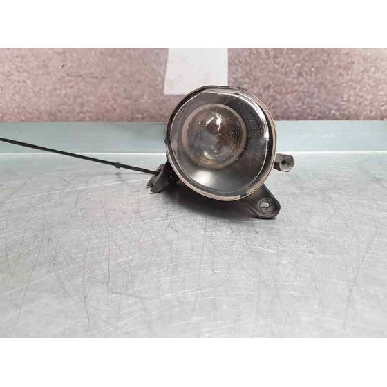 Faro Antiniebla Izquierdo Para Volkswagen Passat Berlina