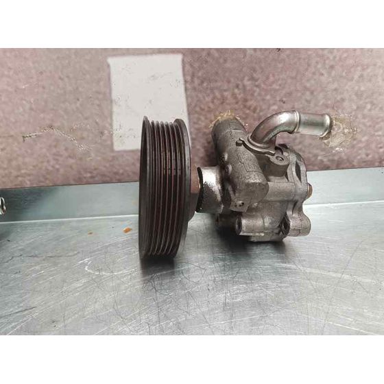Bomba Direccion Para Volkswagen Golf Iv Berlina