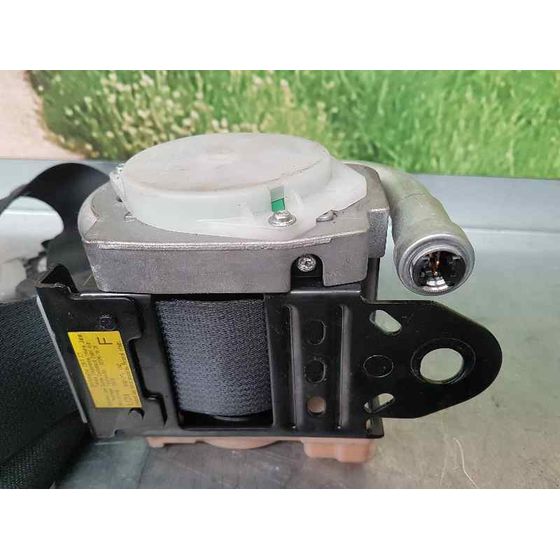Pretensor Airbag Derecho Para Toyota Corolla Familiar