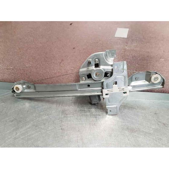 Elevalunas Delantero Derecho Para Peugeot 2008