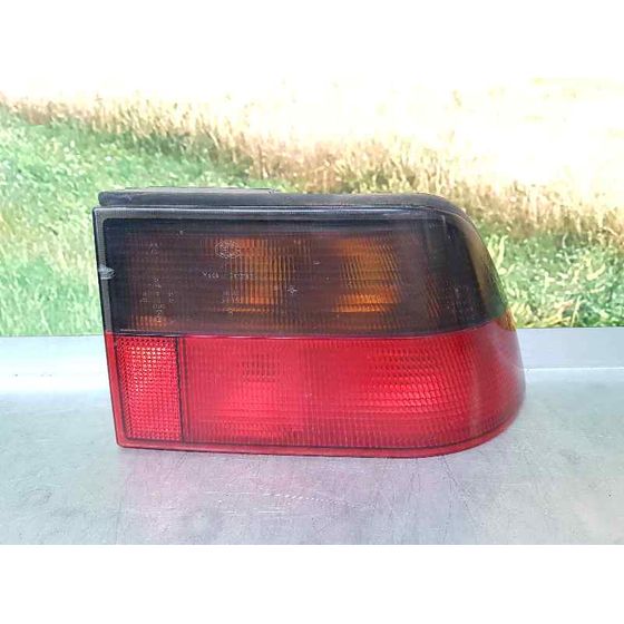 Piloto Trasero Derecho para Saab 9000 Cd