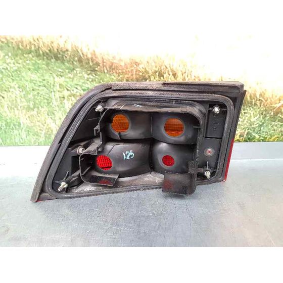 Piloto Trasero Derecho para Saab 9000 Cd