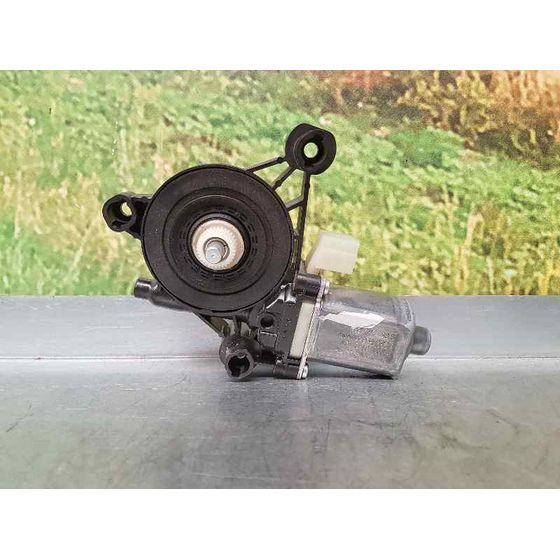 Motor Elevalunas Delantero Derecho Para Seat Leon St