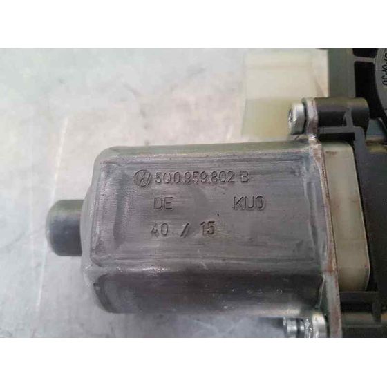 Motor Elevalunas Delantero Derecho Para Seat Leon St