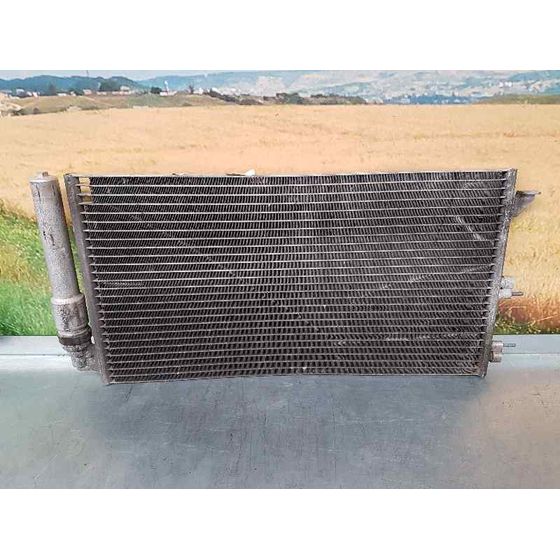 Condensador / Radiador Aire Acondicionado Para Fiat Panda