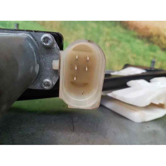 Elevalunas Trasero Izquierdo Para Bmw Serie 1 Lim. 5-Trg.