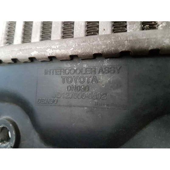 Intercooler Para Toyota Auris