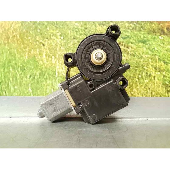 Motor Elevalunas Trasero Derecho Para Volkswagen Polo