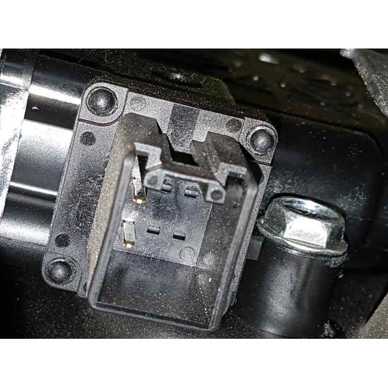 Elevalunas Delantero Derecho Para Mazda 3 Lim.