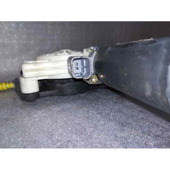 Elevalunas Delantero Derecho para Peugeot 307 (S1)