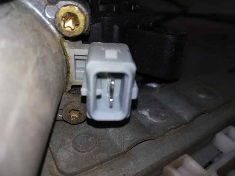 Elevalunas Delantero Derecho Para Peugeot 206 Berlina