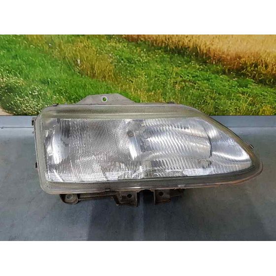 Faro Derecho Para Renault Laguna