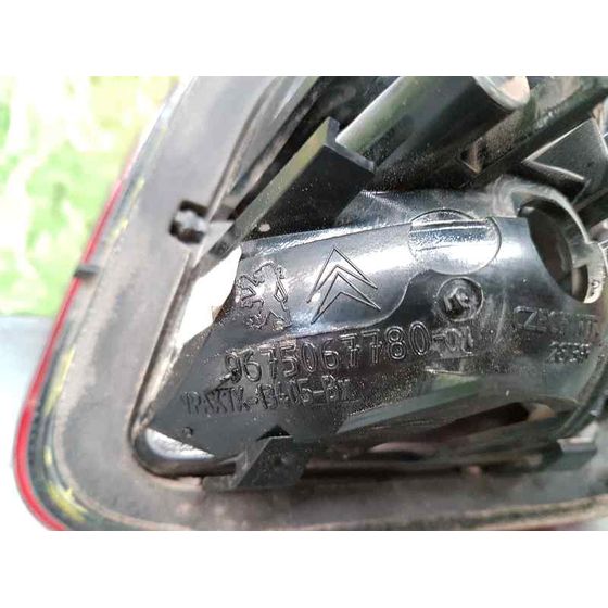 Piloto Trasero Izquierdo Para Citroen C5 Berlina