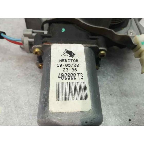 Elevalunas Delantero Derecho Para Nissan Primera Berlina