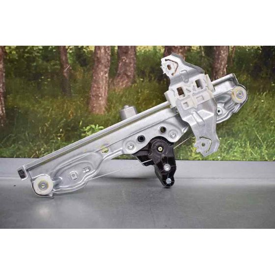 Elevalunas Trasero Izquierdo Para Nissan Pulsar