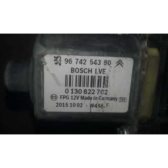 Elevalunas Delantero Derecho Para Peugeot 208
