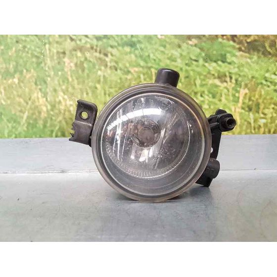 Faro Antiniebla Derecho Para Ford Focus Berlina
