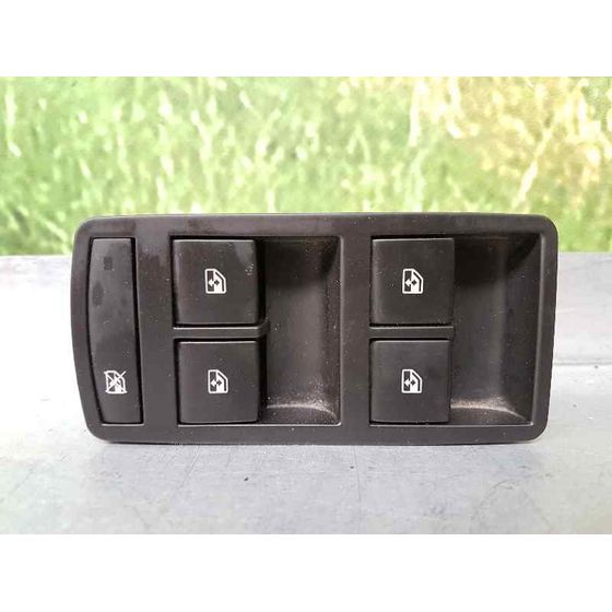 Mando Elevalunas Delantero Izquierdo Para Opel Insignia Berlina