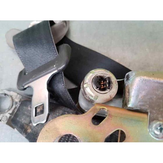 Pretensor Airbag Izquierdo Para Toyota Corolla Verso