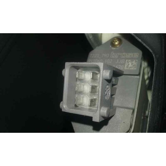 Elevalunas Delantero Izquierdo Para Toyota Avensis Berlina