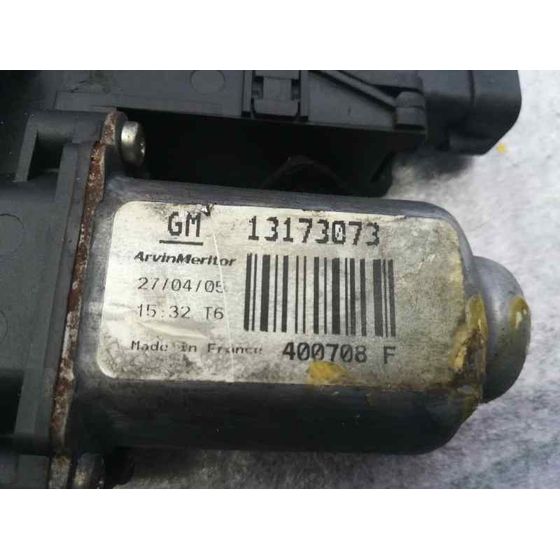 Elevalunas Delantero Izquierdo para Opel Corsa C
