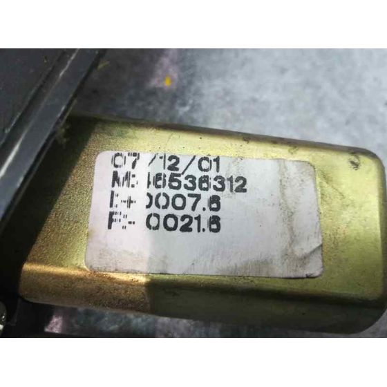 Elevalunas Delantero Izquierdo para Fiat Punto Berlina (188)