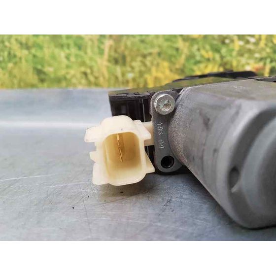 Motor Elevalunas Delantero Derecho Para Ford Fiesta