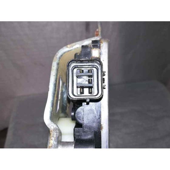 Elevalunas Trasero Derecho para Mitsubishi Montero (V60/V70)